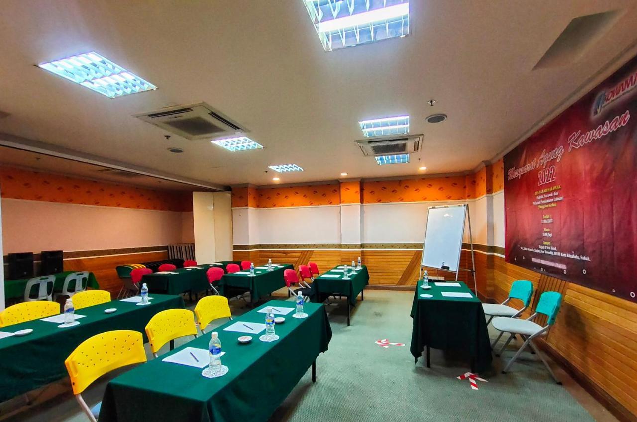 Megah D'Aru Hotel Kota Kinabalu Zewnętrze zdjęcie